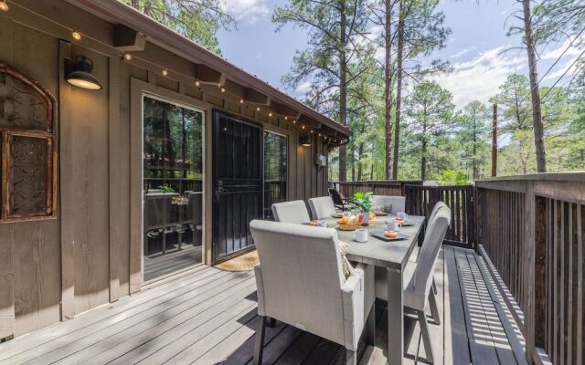 Rustic Pines Retreat