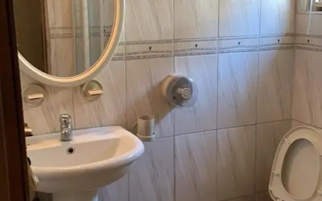 H18 Apartment