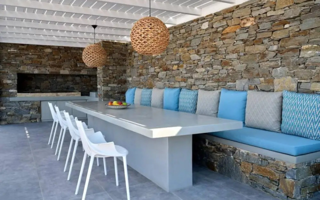 La Vitalite Luxury Villa in Paros