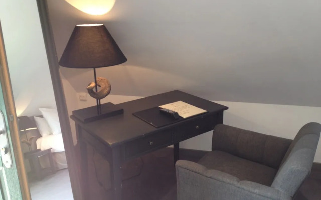 Hotel***Aunette Cottage Senlis