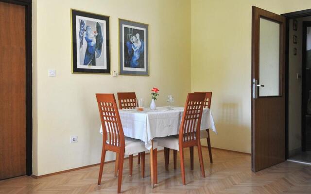 Clementa Apartment
