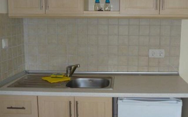 Merve Apartments