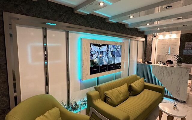 Gazelle Suites
