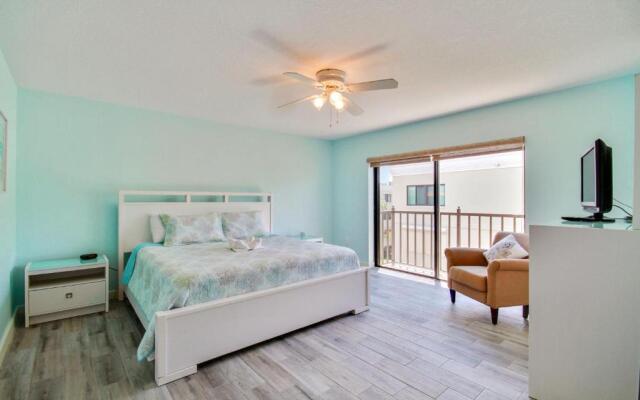 Land's End 7-401 Beach Front - Premier
