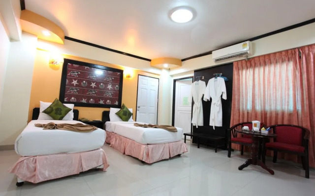 Home Pattaya Hotel