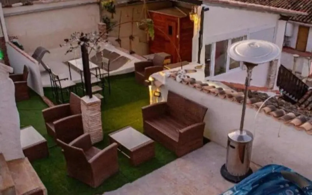 Fortress Jacuzzi Suites