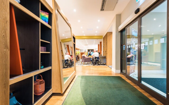 Holiday Inn Rotherham Sheffield by IHG