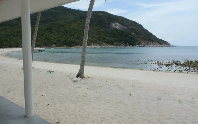Bottle Beach