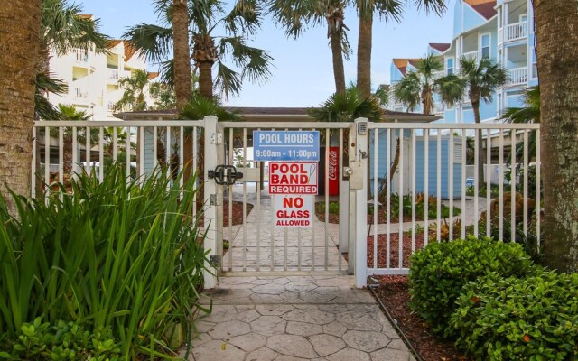 Seascape 1216 in Galveston