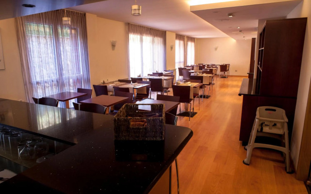 Hotel Obaga Blanca