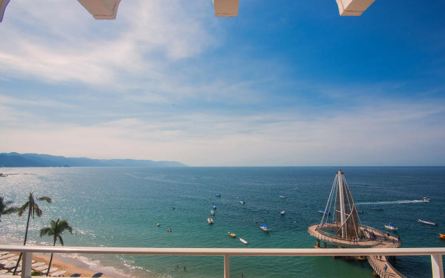 Hotel Delfin