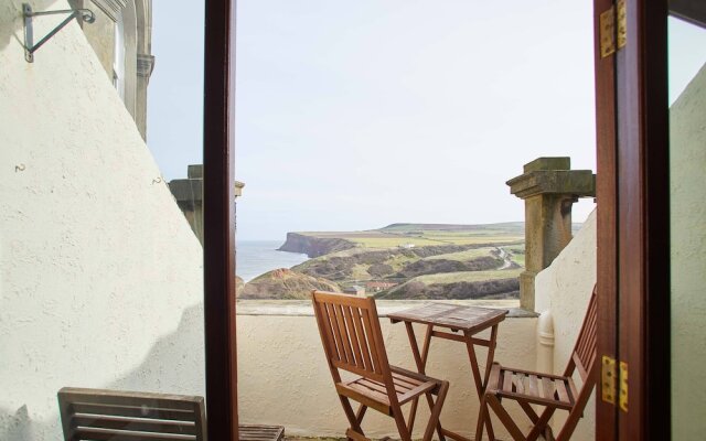 The Observatory Apartment