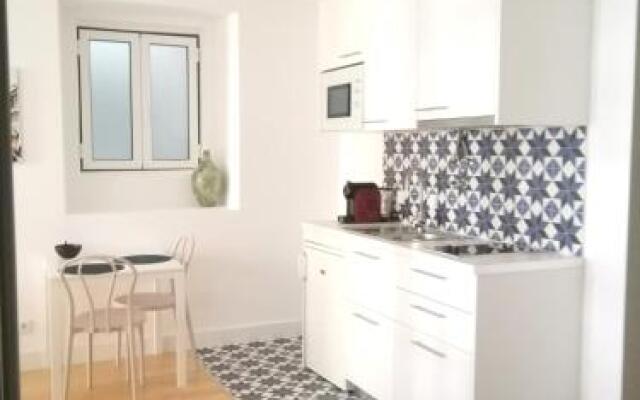 Alfama Apartments Services