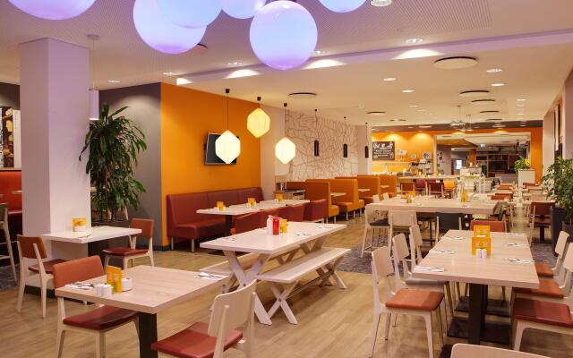 Holiday Inn Berlin - City East Side by IHG