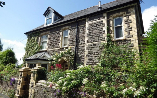 Ryvington B&B Plus