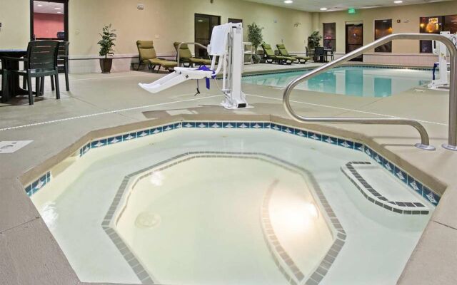 Hampton Inn Dickson