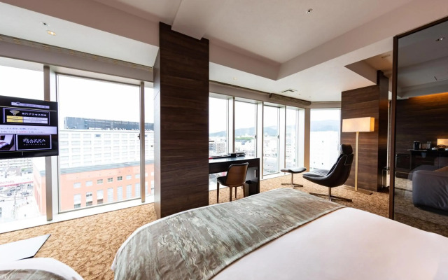 Piazza Hotel Nara