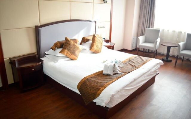 Qianyuan Jingyang (Eastern King) Hotel