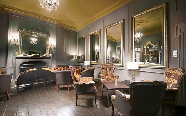 Peterstone Court Country House Restaurant & Spa