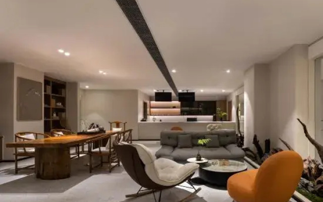 Jingyuan E-sports Hotel