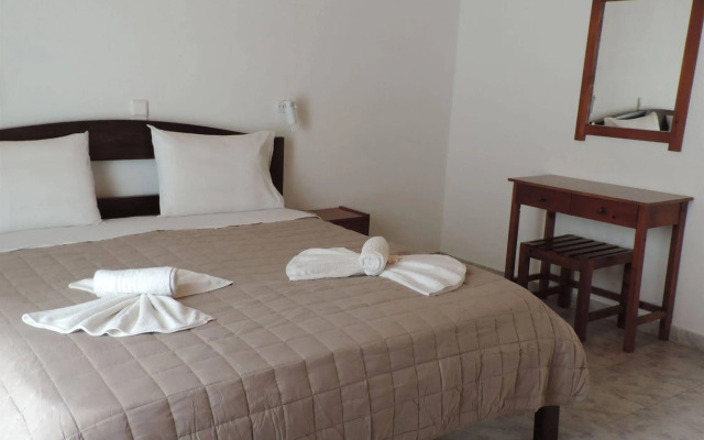 Madares Hotel
