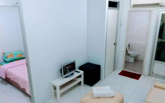 Apartment Gading Nias Residence