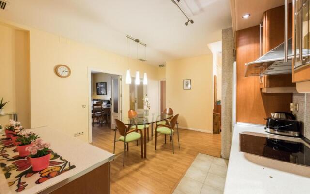 M&F Fuencarral Apartamento