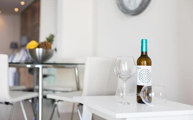 Rooms & Suites Loft 2H Deluxe Edition Arrecife