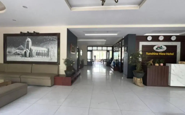 Sunshine View Hotel