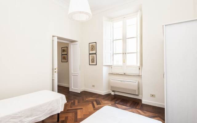 RSH Luxury Vatican Four Bedroom Apartment