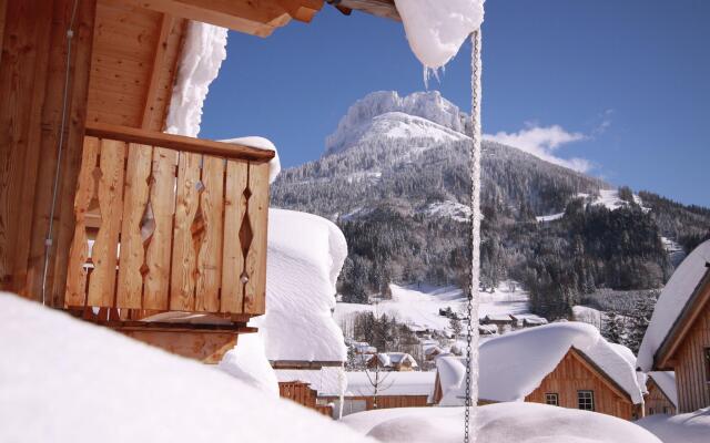 Serene Chalet in Altaussee with Sauna