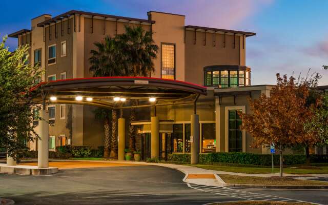 Best Western Plus Lackland Hotel & Suites