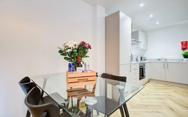 Hybrid Resi - Mitcham