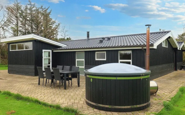 8 Person Holiday Home in Lokken-by Traum