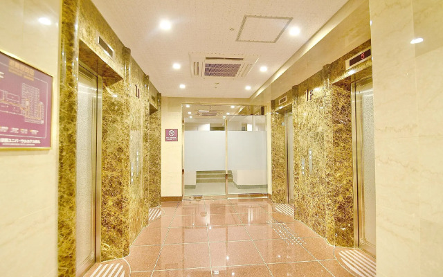 Kyoto Universal Hotel Karasuma