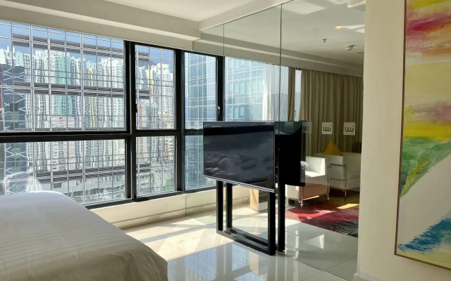 IW Hotel