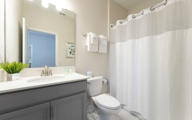 Magical 6BR Villa Pool Themed Room