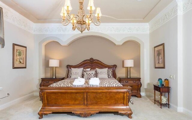 Blue Heron 4 Br home by RedAwning