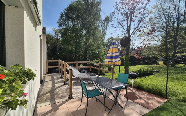 Pretty Ground Floor Flat, Beach 800 m