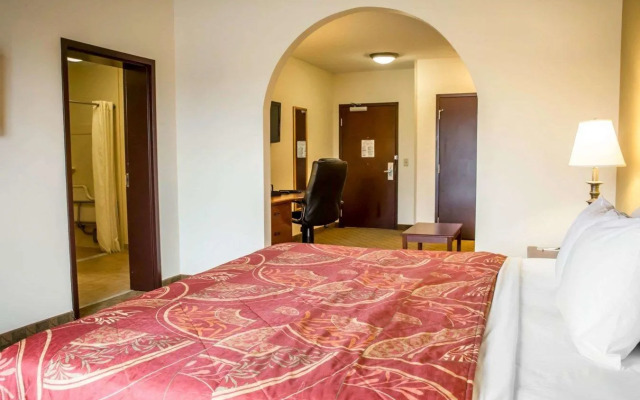 Holiday Inn Express & Suites Clear Spring  by IHG