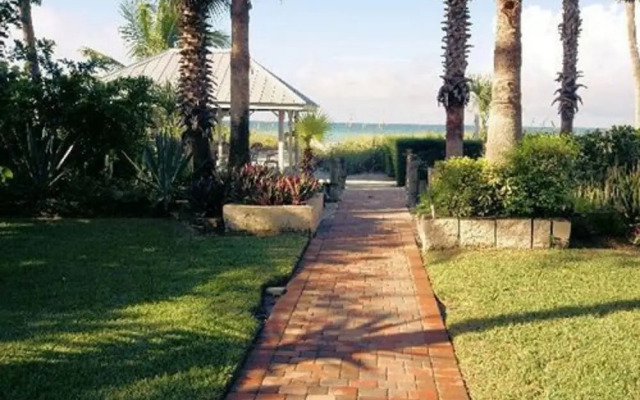 Sandpiper Inn