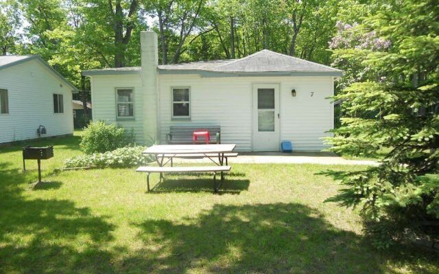 Stephan's R&R Resort