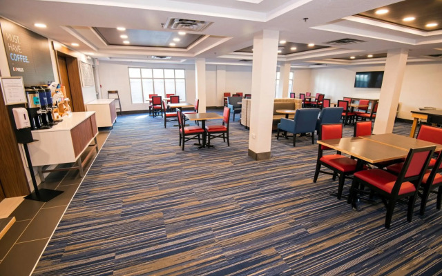 Holiday Inn Express Hotel & Suites Hinton by IHG