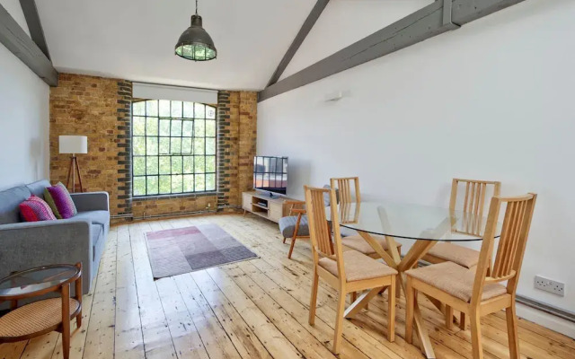 Spacious 1 Bed 1 Bath Southwark