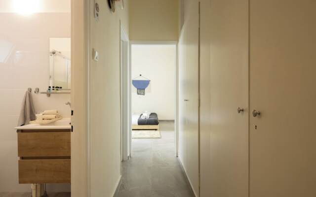 Eclectic Rabin Square Apt by Sea N' Rent