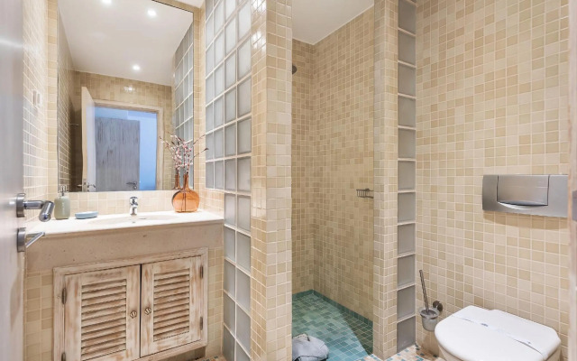 Villa Dome by OCvillas