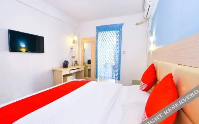520 Theme Hotel (Xiuling Road, East Gate of Guangxi University)