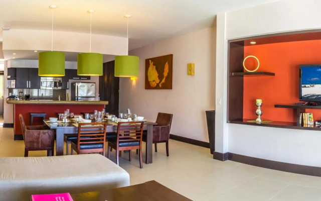 Aldea Thai by Bric