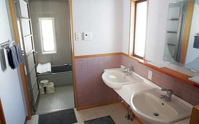 Shirokuma Lodge Hakuba