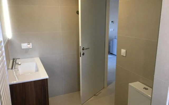 Very Beautiful Modern 2-bed Apartment in Javea